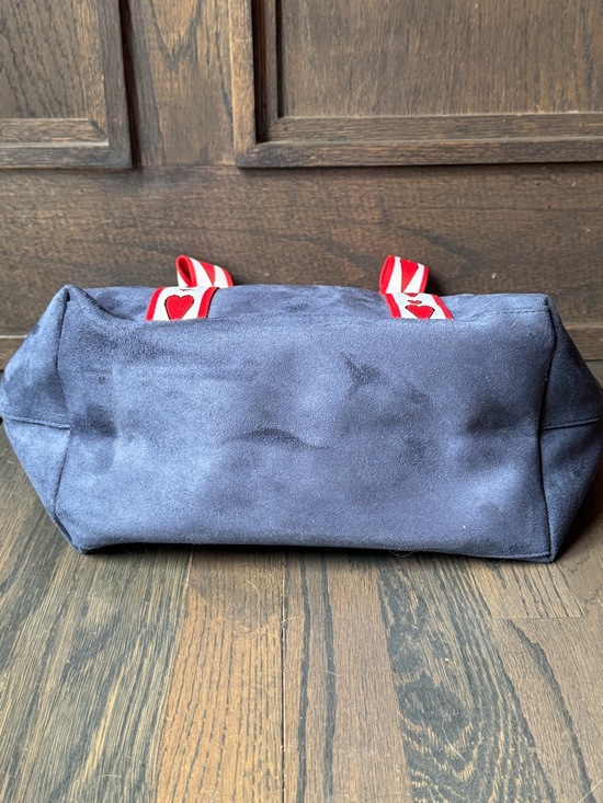 Brighton Navy Tote with Red and White Heart Straps - Picture 5 of 8